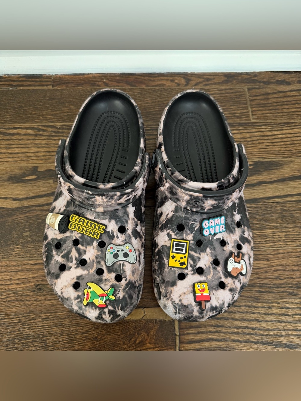 Crocs Classic Marbled Clogs with Gaming Jibbitz Charms Included Size W9/M7